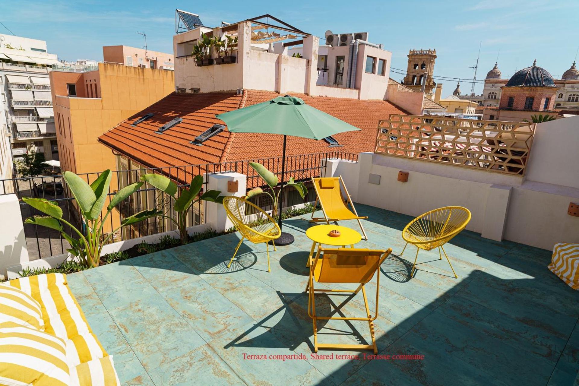 Refined And Practical Studio In Historic Center Of Alicante Exterior foto