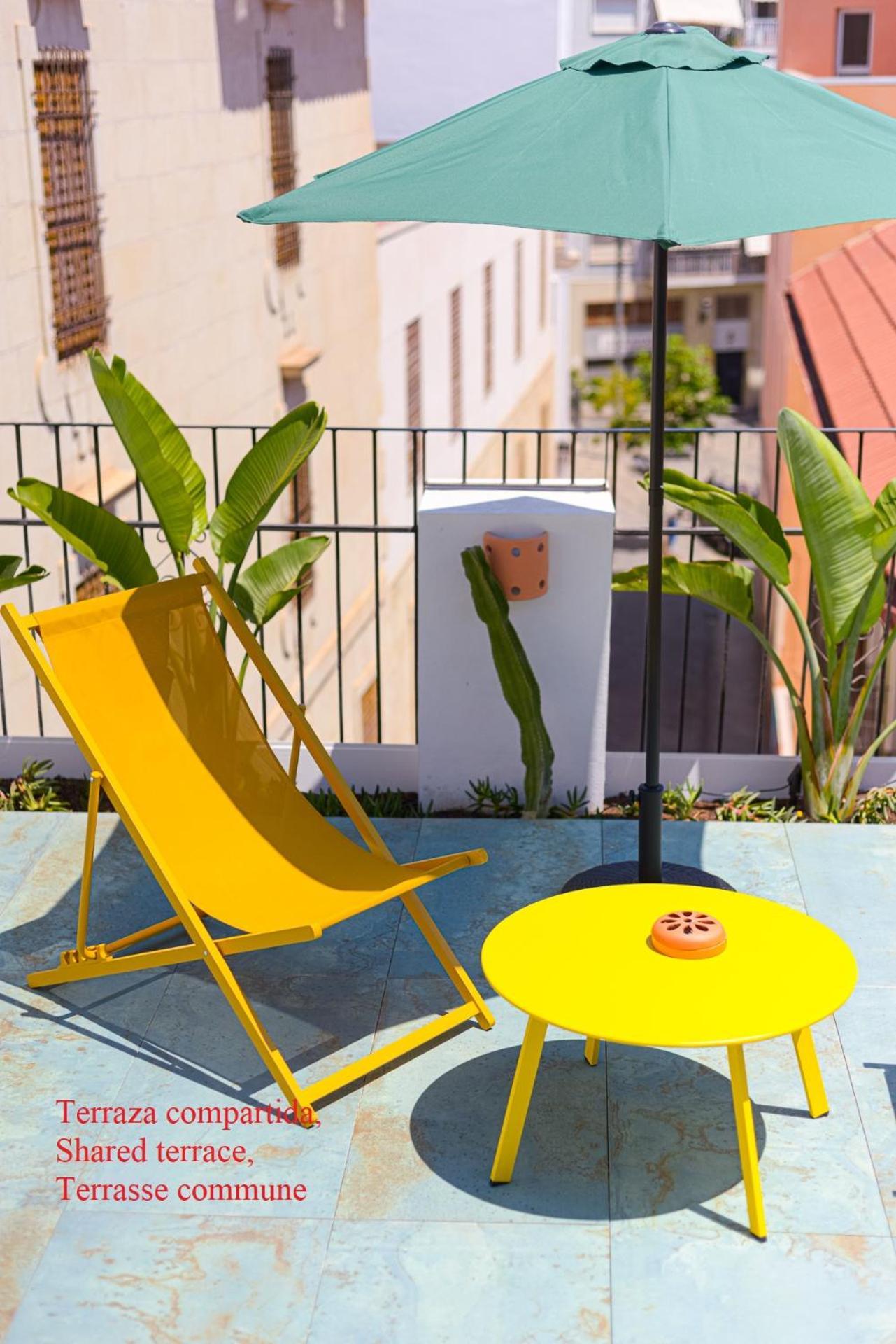 Refined And Practical Studio In Historic Center Of Alicante Exterior foto