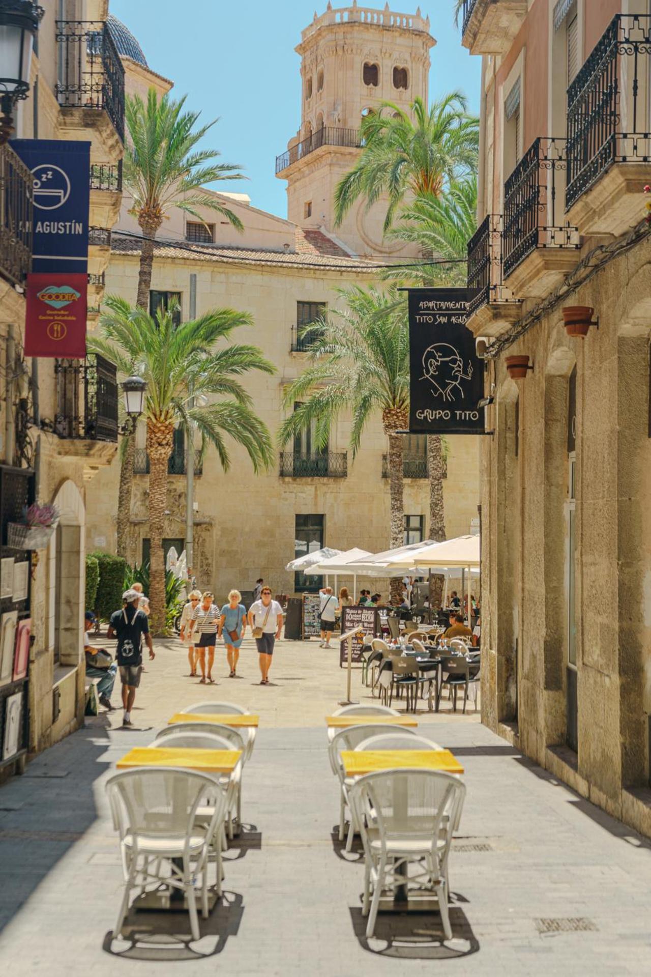 Refined And Practical Studio In Historic Center Of Alicante Exterior foto